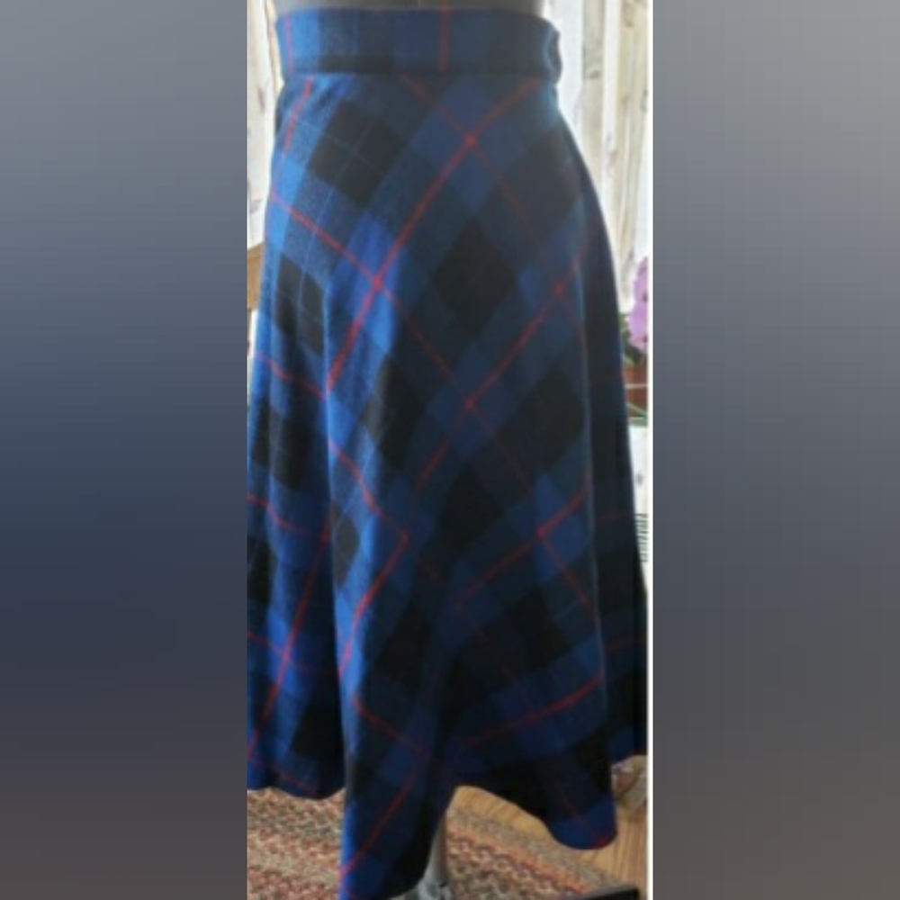 1960 Vintage Vicky Vaughn 26" Waist Blue Tartan Plaid Full Union Skirt